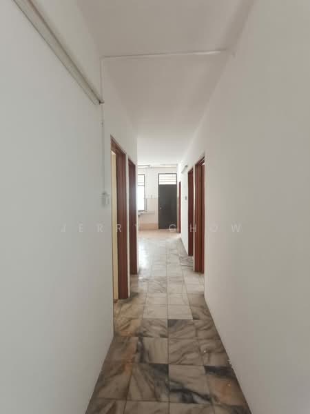 Rumah Teres 1 Tingkat untuk Dijual di Taman Klebang Restu (Chemor) - Jerry Chow - Corridor - PropertyGuru.com.my
