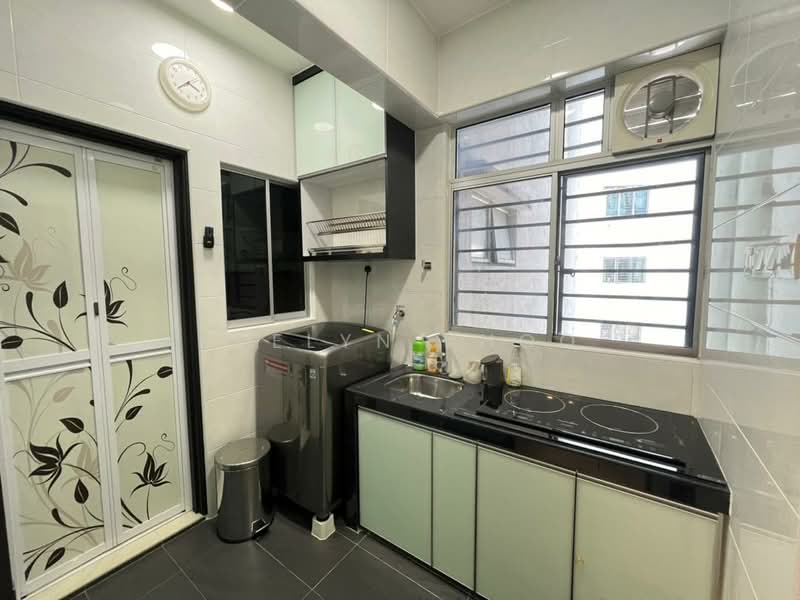 Condominium for Sale at Symphony Heights (Simfoni Heights) - Evelyn Khoo - Kitchen - PropertyGuru.com.my