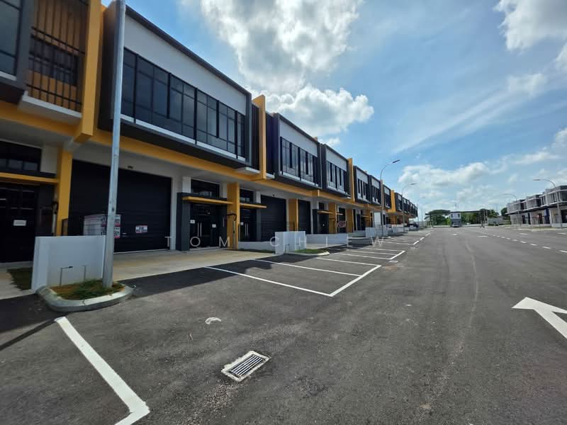 Terrace Factory for Rent in Taman Lagenda Putra (Kulai) - Tom Chiew - Exterior - PropertyGuru.com.my