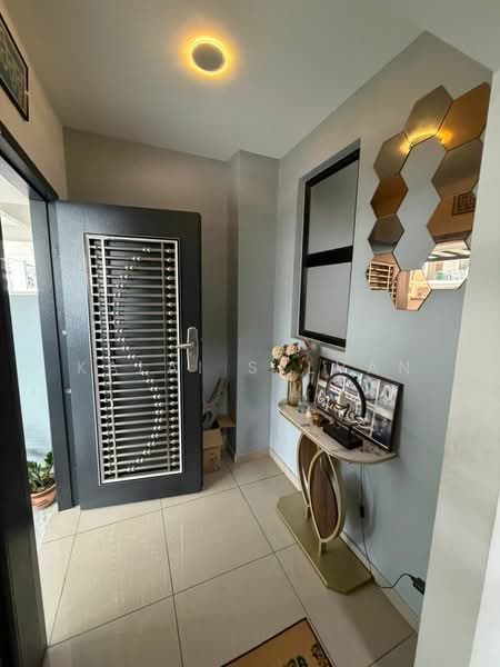 2-storey Terraced House for Sale in Taman Bestari Indah (Ulu Tiram) - Kalai Selvan - Entrance - PropertyGuru.com.my