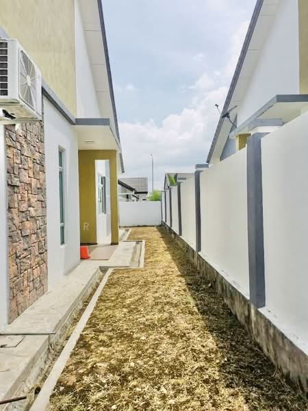 Rumah Banglo untuk Disewa di Taman Senawang Perdana (Senawang) - Erin Yusof - PropertyGuru.com.my