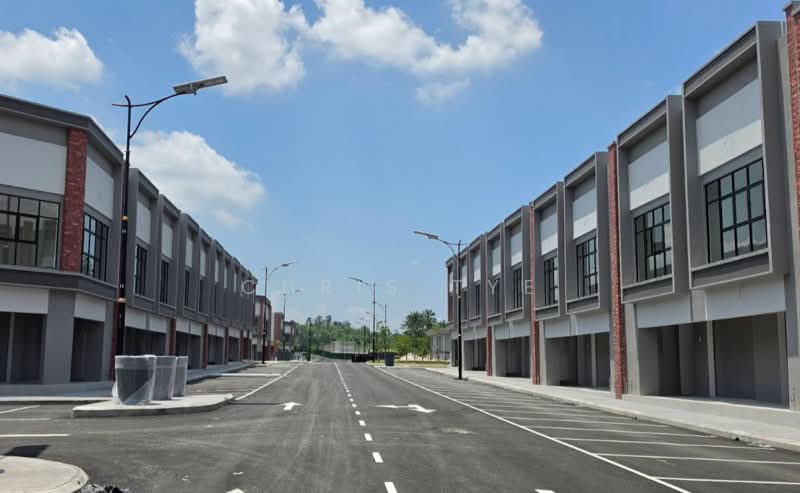 Shop for Rent in Bandar Gamuda Gardens (Rawang) - Chris Tye - Exterior - PropertyGuru.com.my