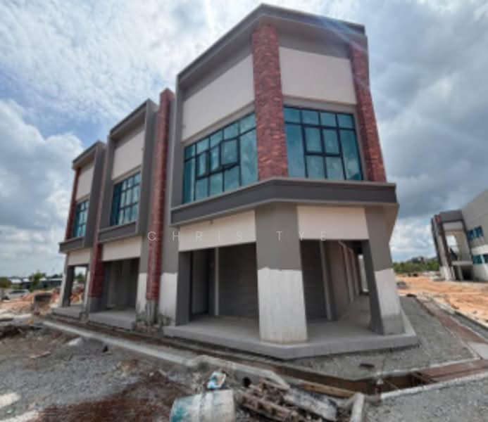 Shop for Rent in Bandar Gamuda Gardens (Rawang) - Chris Tye - Exterior - PropertyGuru.com.my