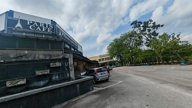 Kedai untuk Disewa di Taman Gaya (Ulu Tiram) - Ruby Teow - Exterior - PropertyGuru.com.my