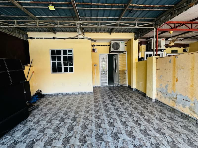 Rumah Teres 2 Tingkat untuk Dijual di Taman Desa Mas (Rawang) - Masnizah Arifin - Exterior - PropertyGuru.com.my
