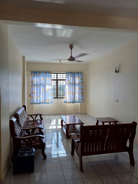 Kondominium untuk Dijual di Vistaria Condominium - Pen Teo - Living Room - PropertyGuru.com.my