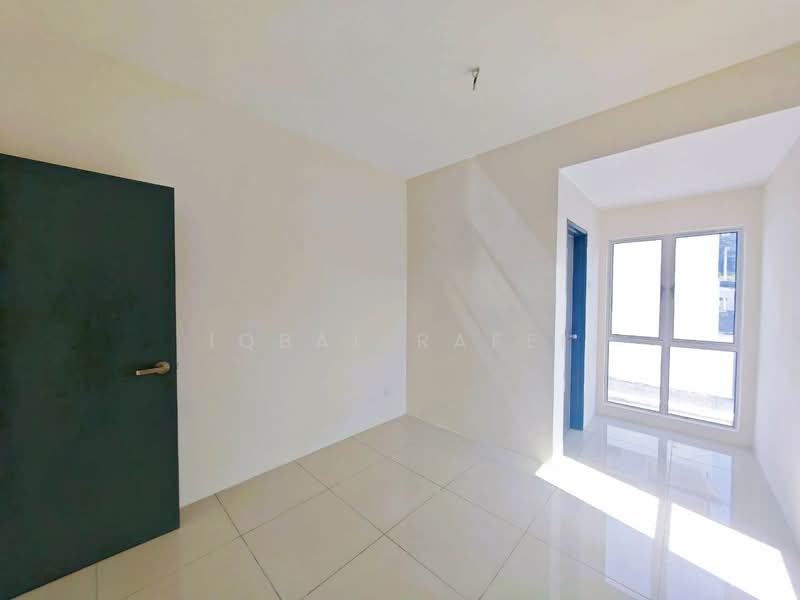 2-storey Terraced House for Sale in Taman Vista Mutiara (Bandar Sungai Long) - Iqbal Rafei - Interior - PropertyGuru.com.my