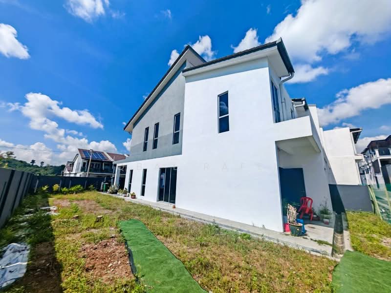 2-storey Terraced House for Sale in Taman Vista Mutiara (Bandar Sungai Long) - Iqbal Rafei - Exterior - PropertyGuru.com.my