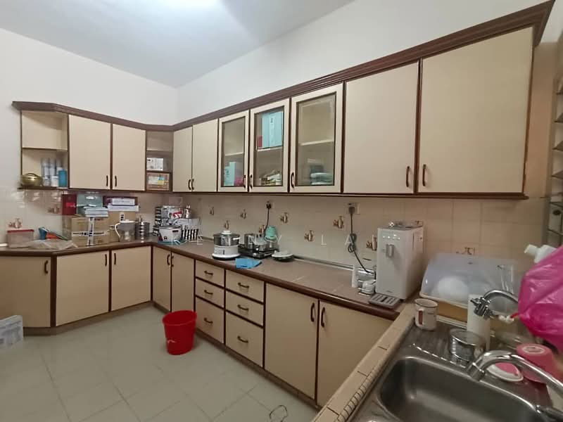 Rumah Teres 2 Tingkat untuk Dijual di Jalan Klang Lama (Old Klang Road) (Kuala Lumpur) - Kenny Lai - Kitchen - PropertyGuru.com.my