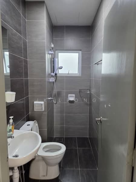 Condominium for Sale at Zeta Deskye (Alam Saujana) - JK Leong - Bathroom - PropertyGuru.com.my