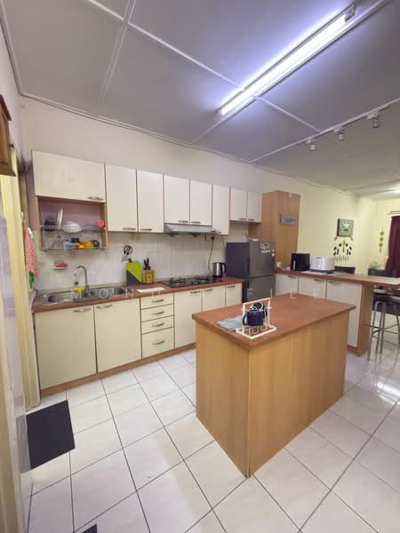 Apartment for Rent at Pangsapuri Cemara - Mohd Rafiee - Kitchen - PropertyGuru.com.my