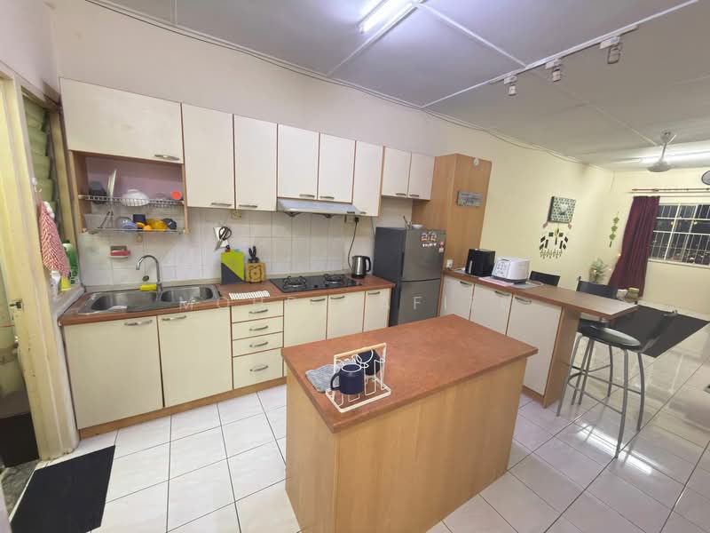 Apartment for Rent at Pangsapuri Cemara - Mohd Rafiee - Kitchen - PropertyGuru.com.my