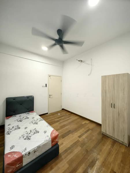 Service Residence for Sale at Renai Jelutong - Izzaza Izzati - Bedroom - PropertyGuru.com.my