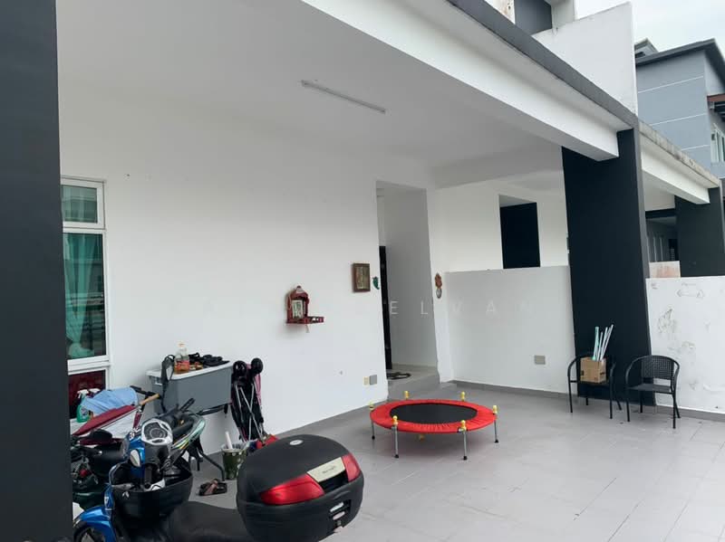 Semi-Detached House for Sale in Taman Bukit Jaya (Ulu Tiram) - Kalai Selvan - Exterior - PropertyGuru.com.my