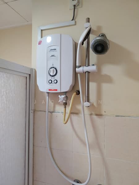 Kondominium untuk Dijual di Koi Tropika - Jacky Lin - Bathroom - PropertyGuru.com.my