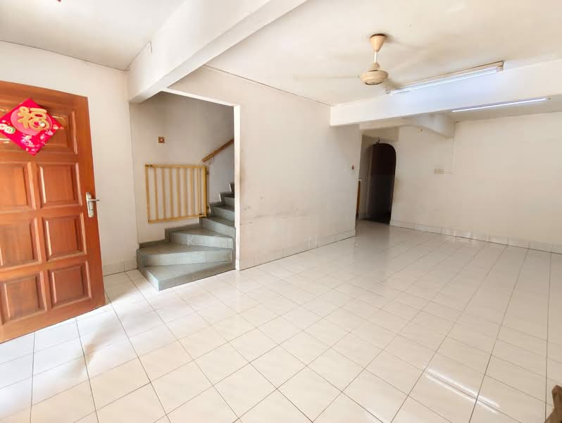 2-storey Terraced House for Sale in Taman Bukit Rawang Jaya (Rawang) - Kelvin . - Interior - PropertyGuru.com.my