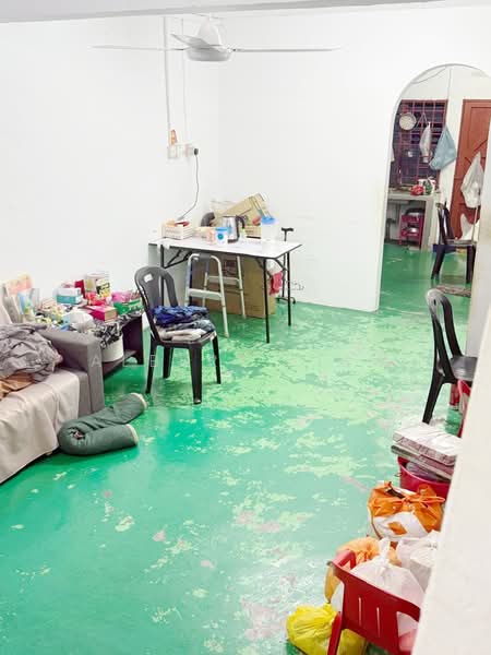 Rumah Teres 2 Tingkat untuk Dijual di Pekan Nanas (Johor) - Albert Liew - Living Room - PropertyGuru.com.my