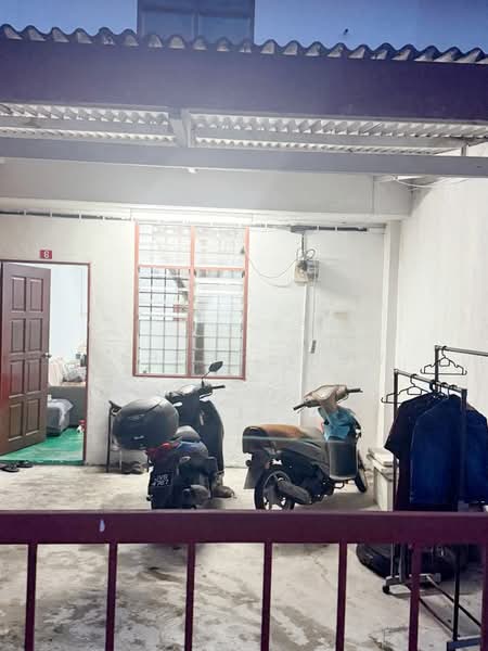 Rumah Teres 2 Tingkat untuk Dijual di Pekan Nanas (Johor) - Albert Liew - Exterior - PropertyGuru.com.my