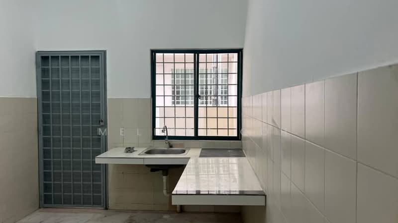 Rumah Teres 2 Tingkat untuk Dijual di Bandar Baru Sungai Long (Kajang) - Melinda Goh - Kitchen - PropertyGuru.com.my