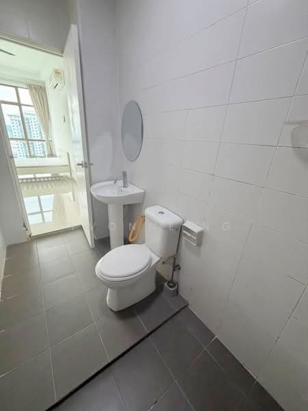 Service Residence for Rent at Palazio - Yvonne Ng - Bathroom - PropertyGuru.com.my