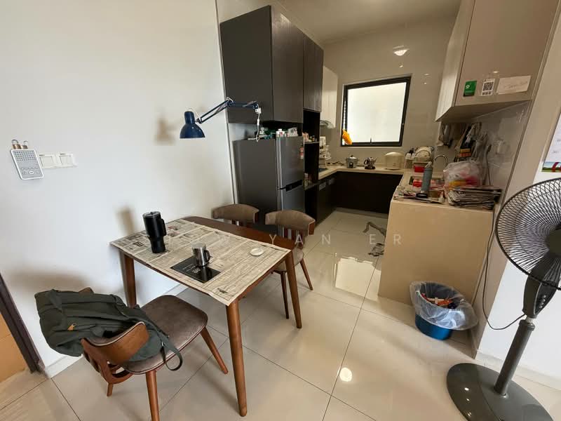Condominium for Sale at Royal Strand @ Country Garden Danga Bay - Siow Yan Er - Kitchen - PropertyGuru.com.my