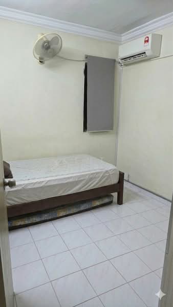 Apartment for Sale at Sri Jinjang - Kent Chong - Bedroom - PropertyGuru.com.my