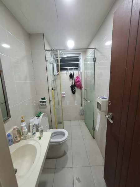 Service Residence for Sale at GP Residence - Jennifer Ng - Bathroom - PropertyGuru.com.my