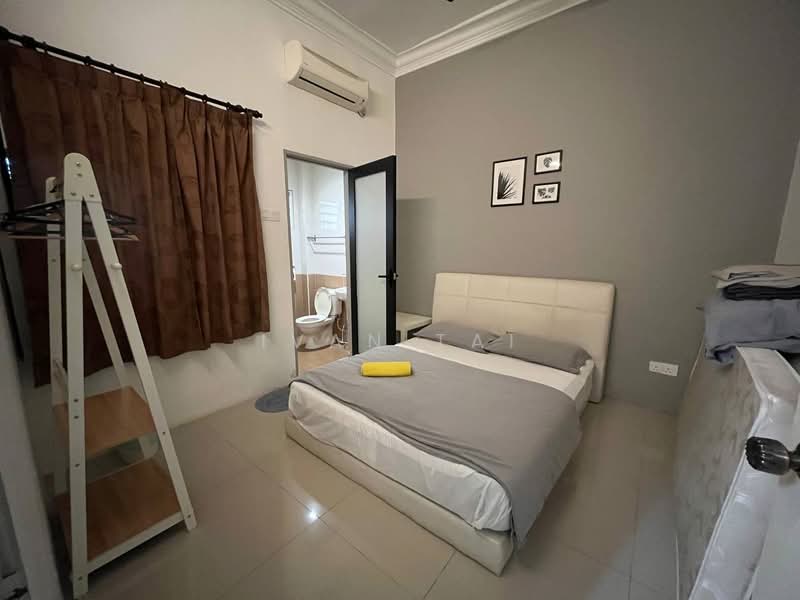 Rumah Teres 2 Tingkat untuk Dijual di Taman Bercham Idaman (Ipoh) - Ivan Tai - Bedroom - PropertyGuru.com.my