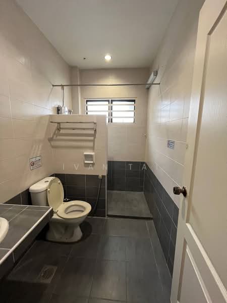 Rumah Teres 2 Tingkat untuk Dijual di Taman Bercham Idaman (Ipoh) - Ivan Tai - Bathroom - PropertyGuru.com.my
