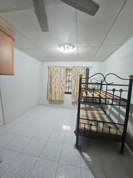 Rumah Teres 2 Tingkat untuk Dijual di Taman Bukit Gemilang (Skudai) - Ong Lih Shyan - Bedroom - PropertyGuru.com.my