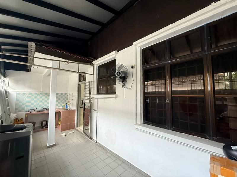 Rumah Teres 2 Tingkat untuk Dijual di Ulu Tiram (Johor) - Kennly Chia - Kitchen - PropertyGuru.com.my