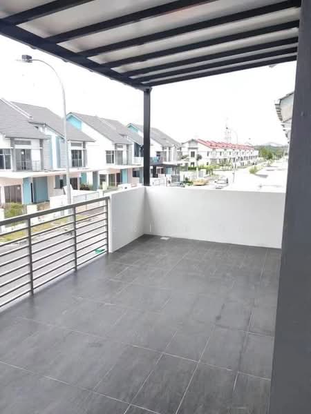 Cluster House for Sale in Nusantara Prima (Gelang Patah) - Jesserine Neo - Balcony - PropertyGuru.com.my