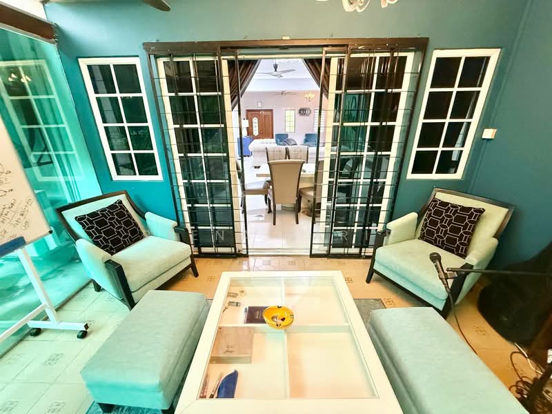 Rumah Banglo untuk Dijual di Kota Damansara (Selangor) - Reena Sarif - Living Room - PropertyGuru.com.my