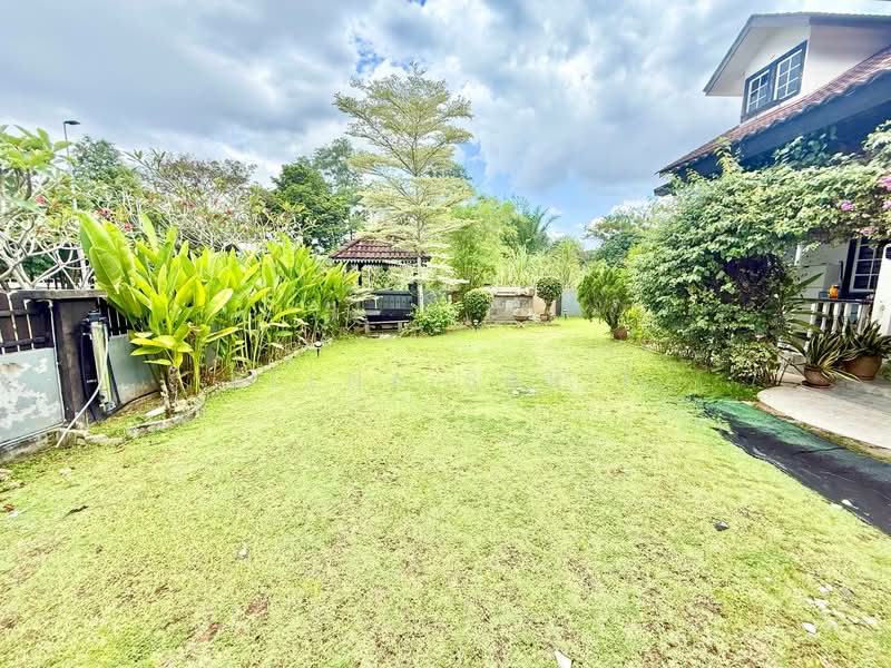 Rumah Banglo untuk Dijual di Kota Damansara (Selangor) - Reena Sarif - Garden - PropertyGuru.com.my
