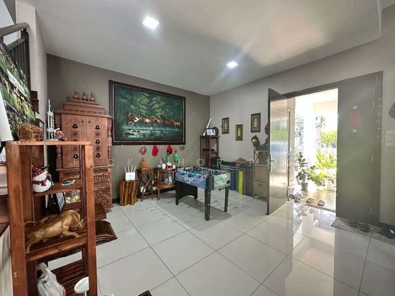 Rumah Berkembar untuk Dijual di Setia Eco Park (Setia Alam) - Jack Khor Phor Jiing - Living Room - PropertyGuru.com.my