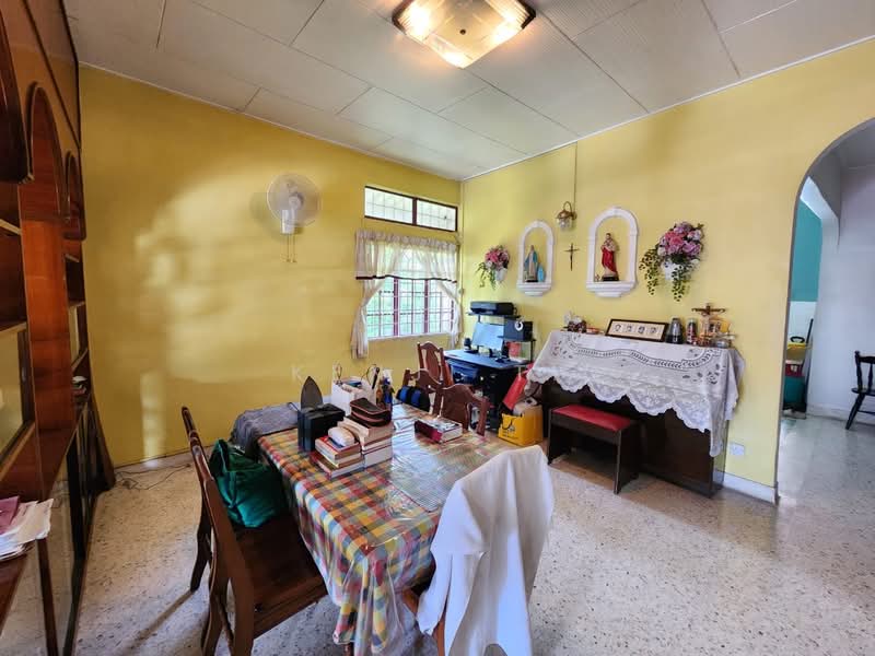 1-storey Terraced House for Sale in Taman Bukit Maluri (Kepong) - Kenji Ti - Dining Room - PropertyGuru.com.my