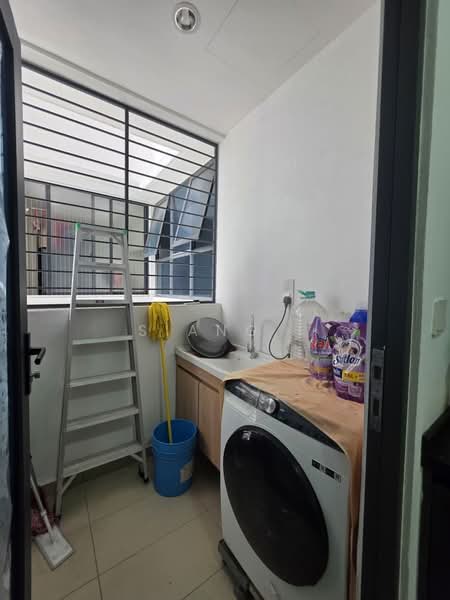 Kondominium untuk Dijual di Queens Residences Q2 @ Queens Waterfront - Siang . - Interior - PropertyGuru.com.my