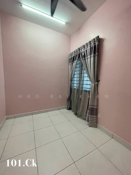 Rumah Teres untuk Dijual di Bandar Mahkota Banting (Tanjong Duabelas) - Hao Kai Khaw - PropertyGuru.com.my
