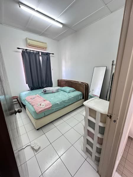 Rumah Teres 2 Tingkat untuk Dijual di Taman Setia Indah (Tebrau) - Andy Chan - Bedroom - PropertyGuru.com.my