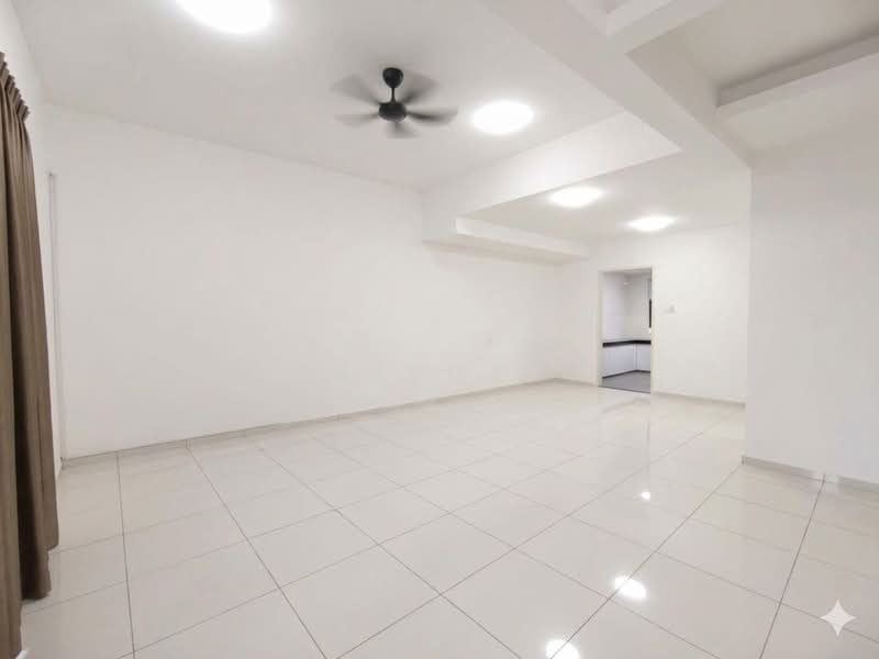 Terraced House for Sale in Johor Bahru (Johor) - Shishi . - Living Room - PropertyGuru.com.my