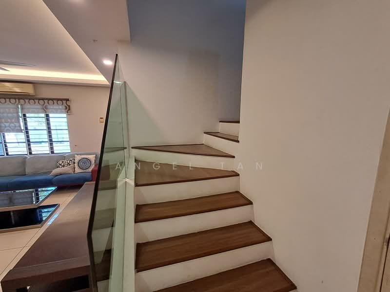 2-storey Terraced House for Sale in Usj 11 (Subang Jaya) - Angel Tan - Living Room - PropertyGuru.com.my