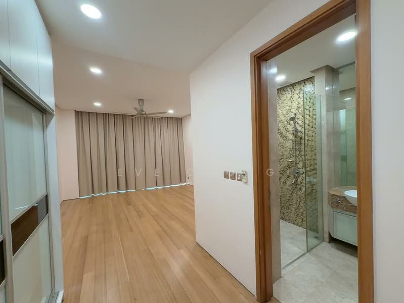 Servis Apartment untuk Disewa di The Oval - Eve Chong - Bathroom - PropertyGuru.com.my