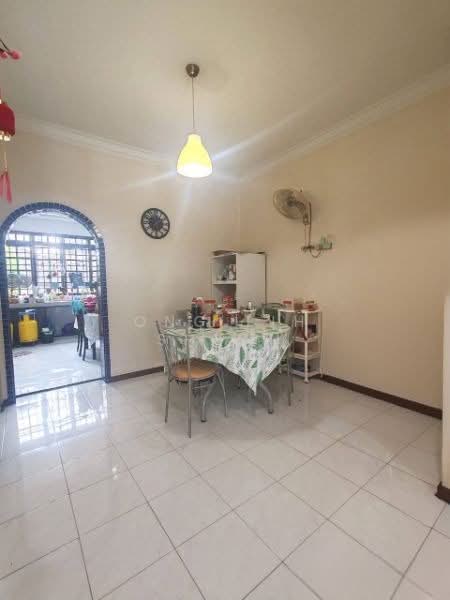 Rumah Teres 2 Tingkat untuk Dijual di Taman Daya (Johor Bahru) - Ong Lih Shyan - Dining Room - PropertyGuru.com.my