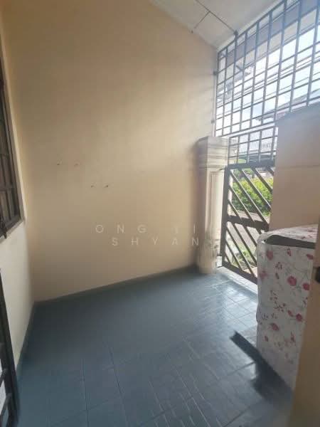 Rumah Teres 2 Tingkat untuk Dijual di Taman Daya (Johor Bahru) - Ong Lih Shyan - Balcony - PropertyGuru.com.my
