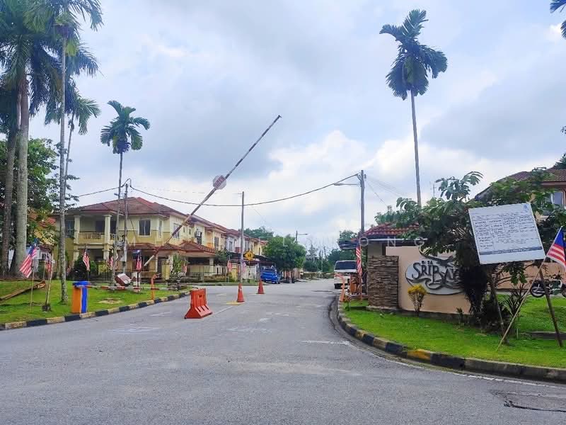 2-storey Terraced House for Sale in Desa Sri Bayu (Rawang) - Michael Wong - PropertyGuru.com.my