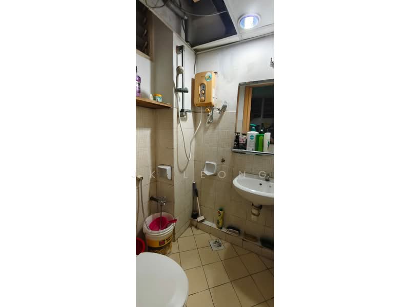 Rumah Flat untuk Dijual di Taman Impian Indah - JK Leong - Bathroom - PropertyGuru.com.my