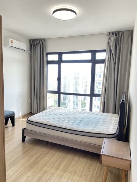 Apartment for Rent at Starview Bay @ Forest City - Alex Cheah - Bedroom - PropertyGuru.com.my