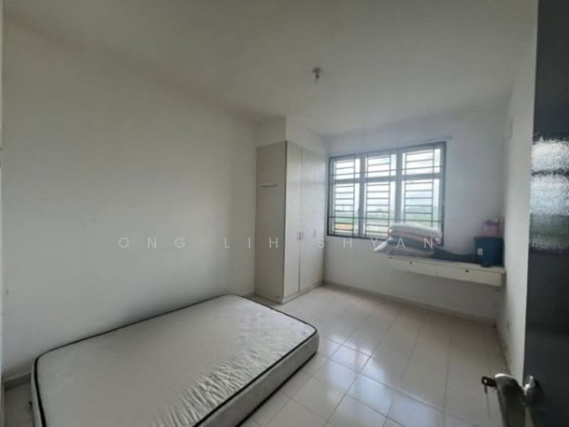 Pangsapuri untuk Dijual di Villa Krystal @ Bandar Selesa Jaya - Ong Lih Shyan - Bedroom - PropertyGuru.com.my
