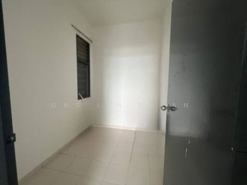 Pangsapuri untuk Dijual di Villa Krystal @ Bandar Selesa Jaya - Ong Lih Shyan - Interior - PropertyGuru.com.my