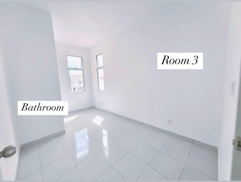 Rumah Teres 2 Tingkat untuk Disewa di Taman Bestari Perdana (Pasir Gudang) - Tommy Phua - Bathroom - PropertyGuru.com.my